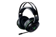 Razer Thresher For Xbox One: Windows Sonic Surround – Lag-Free Wireless Connection – Retractable Digital Microphone – Gaming Headset For PC, Xbox One, Xbox Series X & S