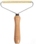 ESKONI Portable Wool Lint Remover for Clothes,Wooden Lint Roller r Manual Brush Scratch Cut Tool with Copper Cutter Head Shaver for Removing Pills,Fuzz and Lint from Cashmere Woolen Coat