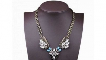 GENA Deer Head Necklace | JessicaBuurman